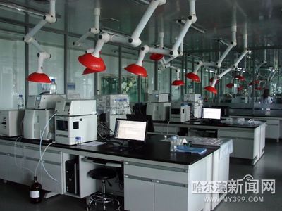 【食安】冰城乳品乳此新鮮系列報(bào)道之三丨將新“鮮”進(jìn)行到底！冰城乳企牛在拼“鮮”